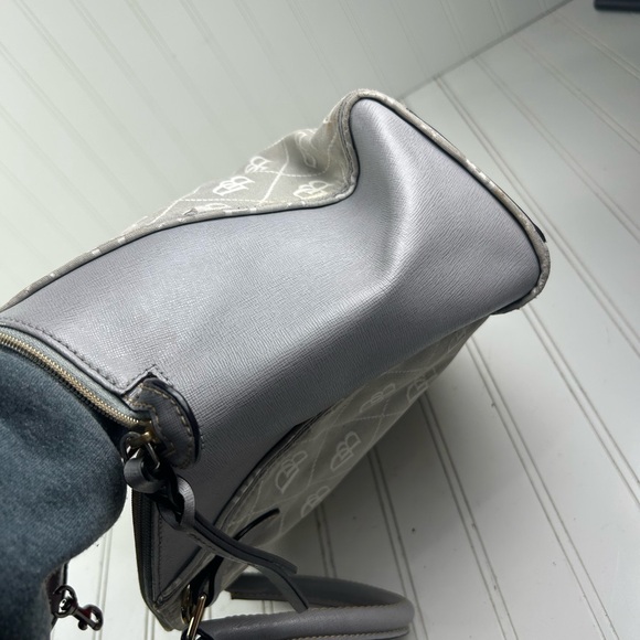 Dooney & Bourke Maxi Quilt Sydney Gray Satchel Shoulder Bag Vintage $400 - Picture 13 of 15